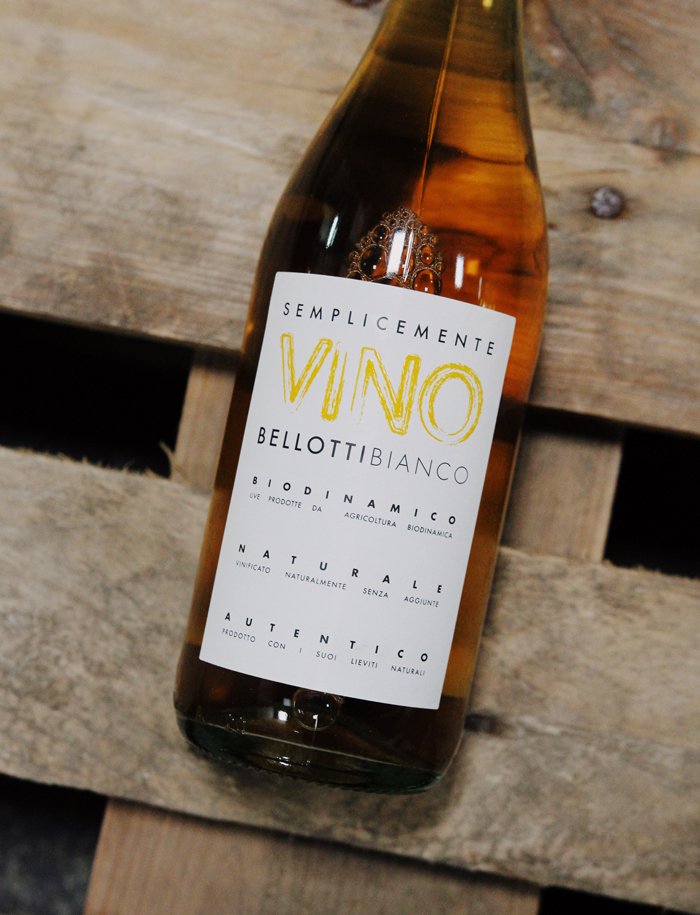 Amandis Semplicemente Vino Bellotti vin naturel blanc 2011 Cascina degli Ulivi 2