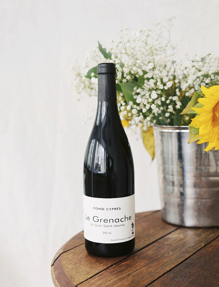 Le grenache du bois saint jaume vin naturel rouge 2016 fond cypres