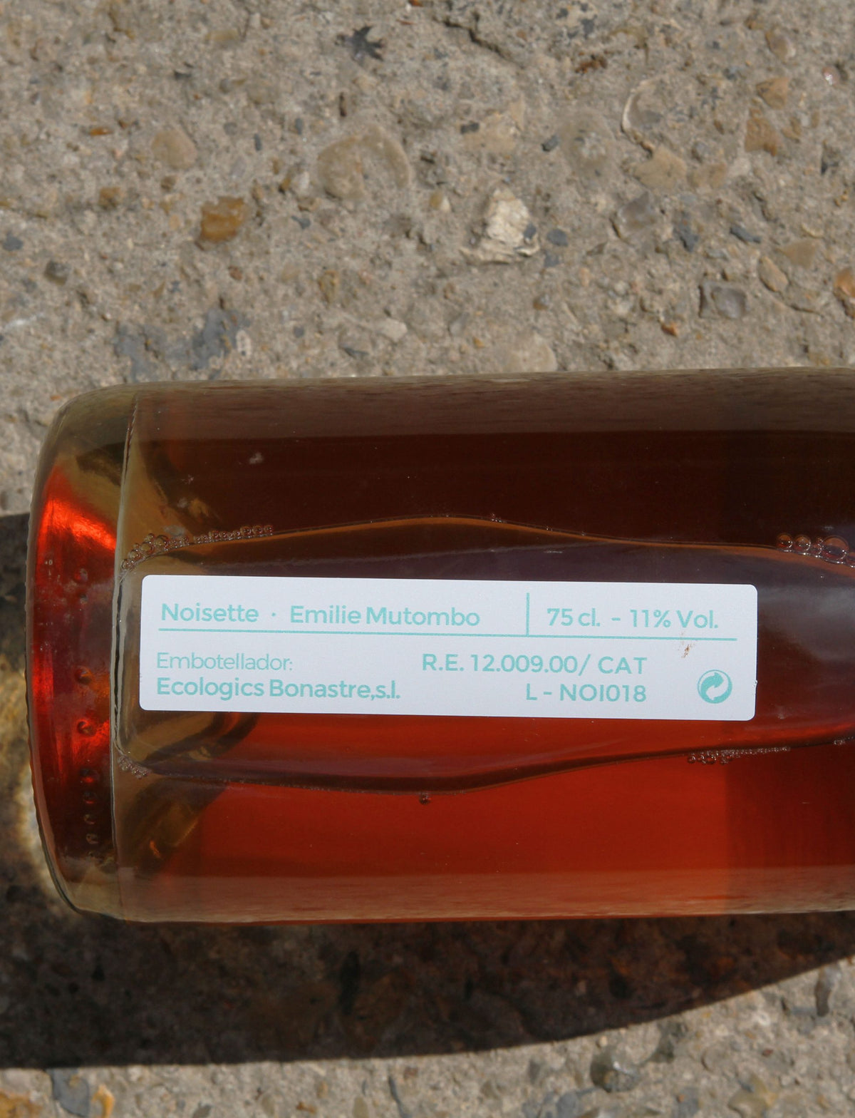 Noisette Ancestral vin blanc petillant 2018 Emilie Mutombo 3 scaled