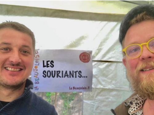 Les Souriants