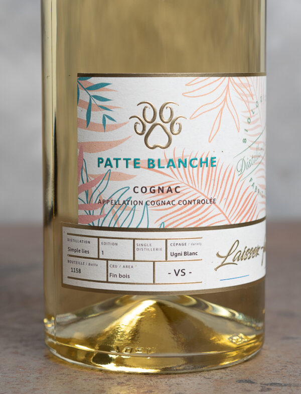 Cognac-Patte-Blanche-Laissez-faire-VS