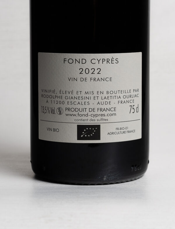 Fond-Cypres-le-carignan-de-la-source-rouge-vin-naturel-2022